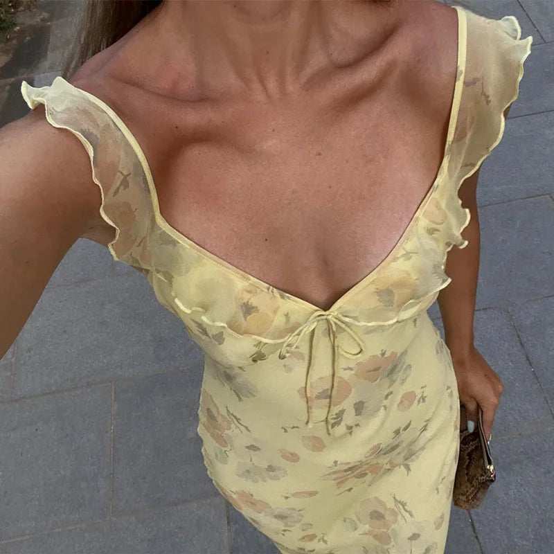 Floral Plunge Maxi Dress – Backless Ruffle Hem