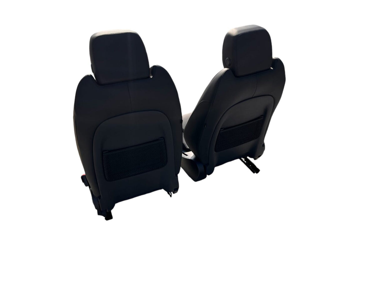 Ventilated Leather Front Seats
