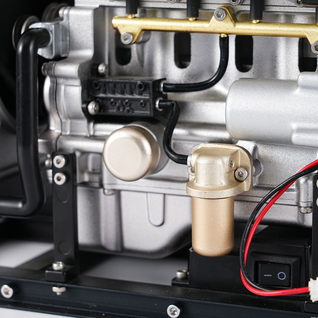 Mini Inline Four-Cylinder Diesel Engine