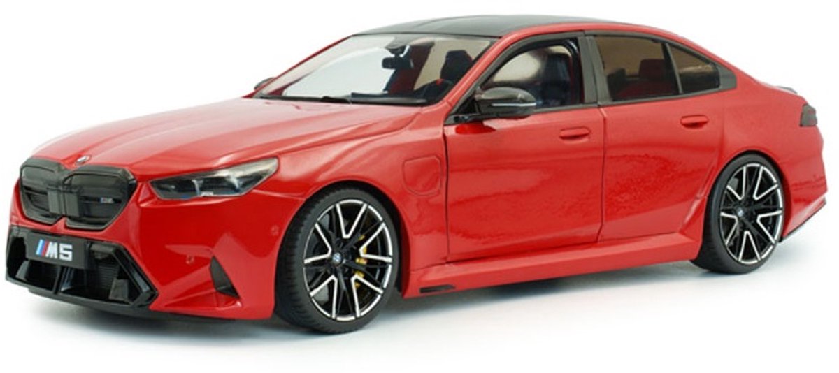 BMW m5 2025 - 1:18 - solido