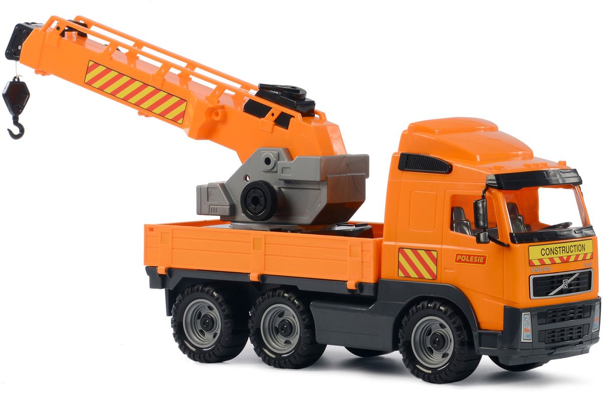 Cavallino Volvo crane truck