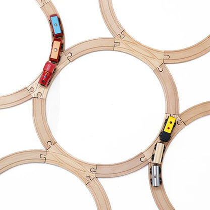 Lookrover 32-Piece Wooden Train Set Multi-Circular Railroad Track Toy for Girls & Boys
