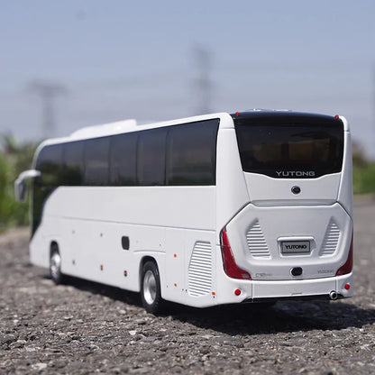 Lookrover Yutong C12PRO Tourist Bus 1:42 Alloy Model Overseas Highway Van Collectible Display