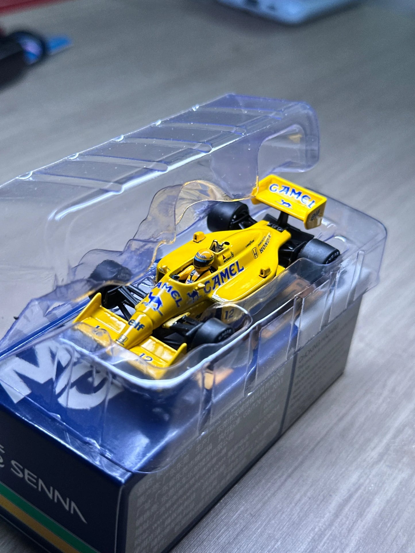 Lookrover MINI GT 1:64 Lotus 99T No.12 Alloy Diecast Model Car #1088 Collectible