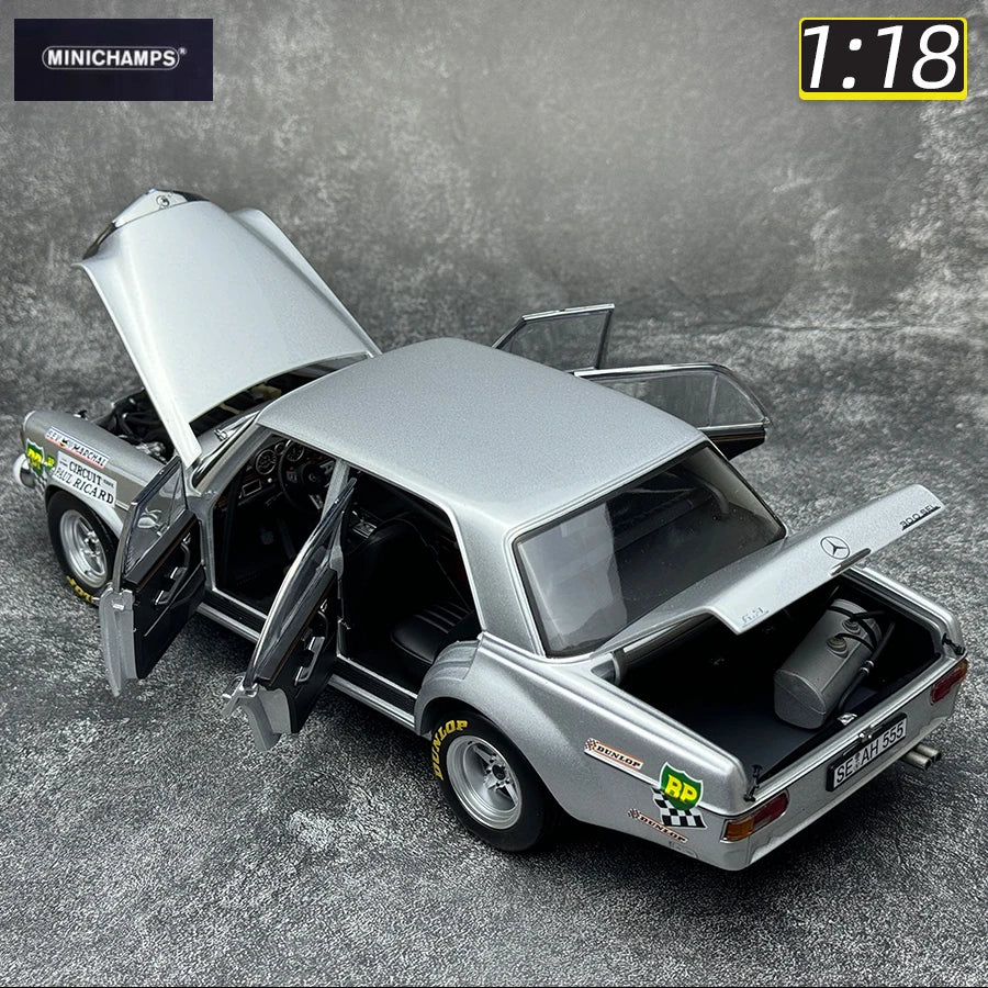 Lookrover Minichamps 1:18 Mercedes 300SEL 6.8 1971 Classic Diecast Car Model Static Display