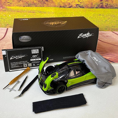 Almost Real AR 1/18 Pagani Zonda Cinque Coupe 2009  Bianco Benny  Metal model car  Give a friend a birthday present