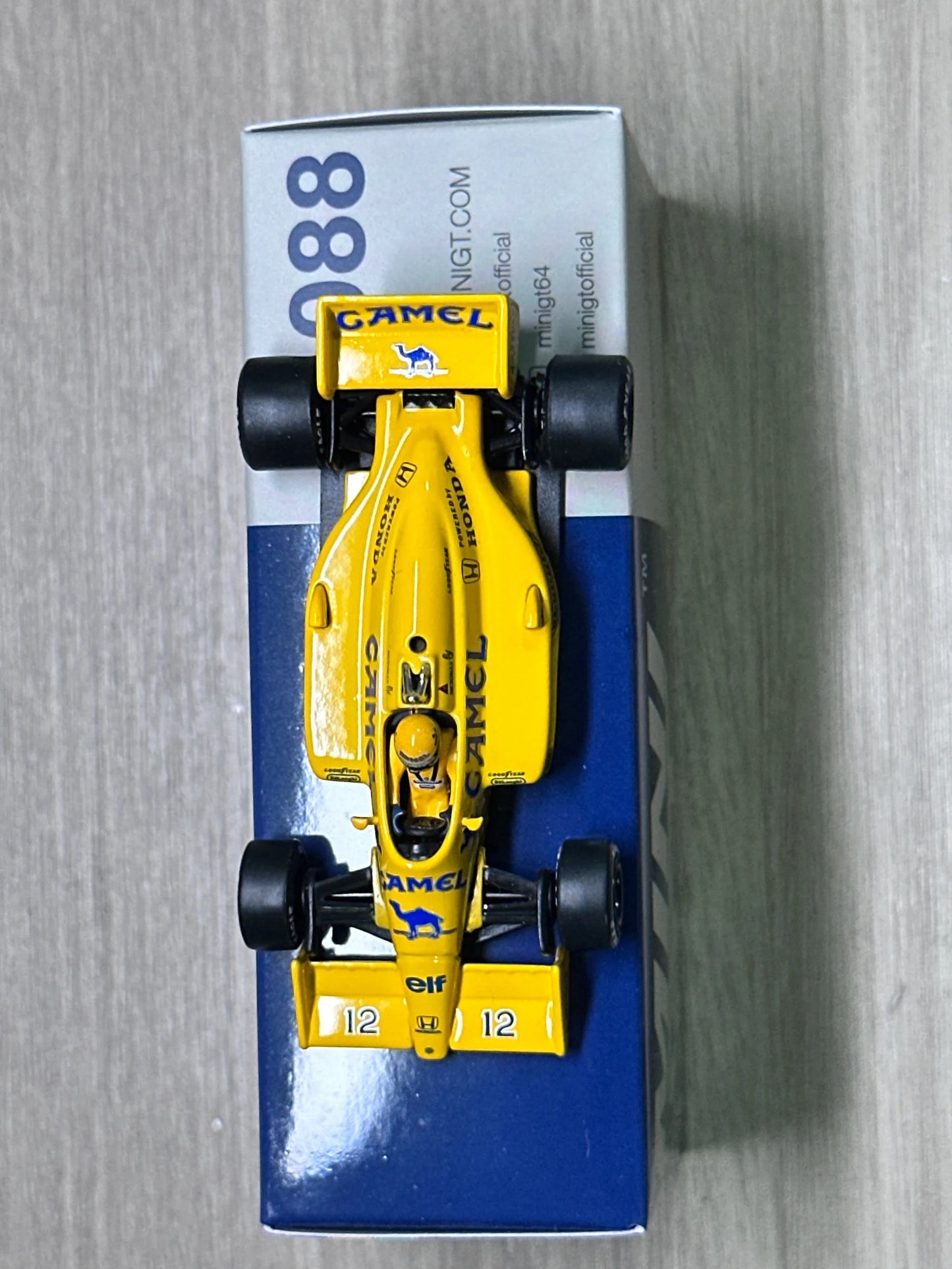 Lookrover MINI GT 1:64 Lotus 99T No.12 Alloy Diecast Model Car #1088 Collectible