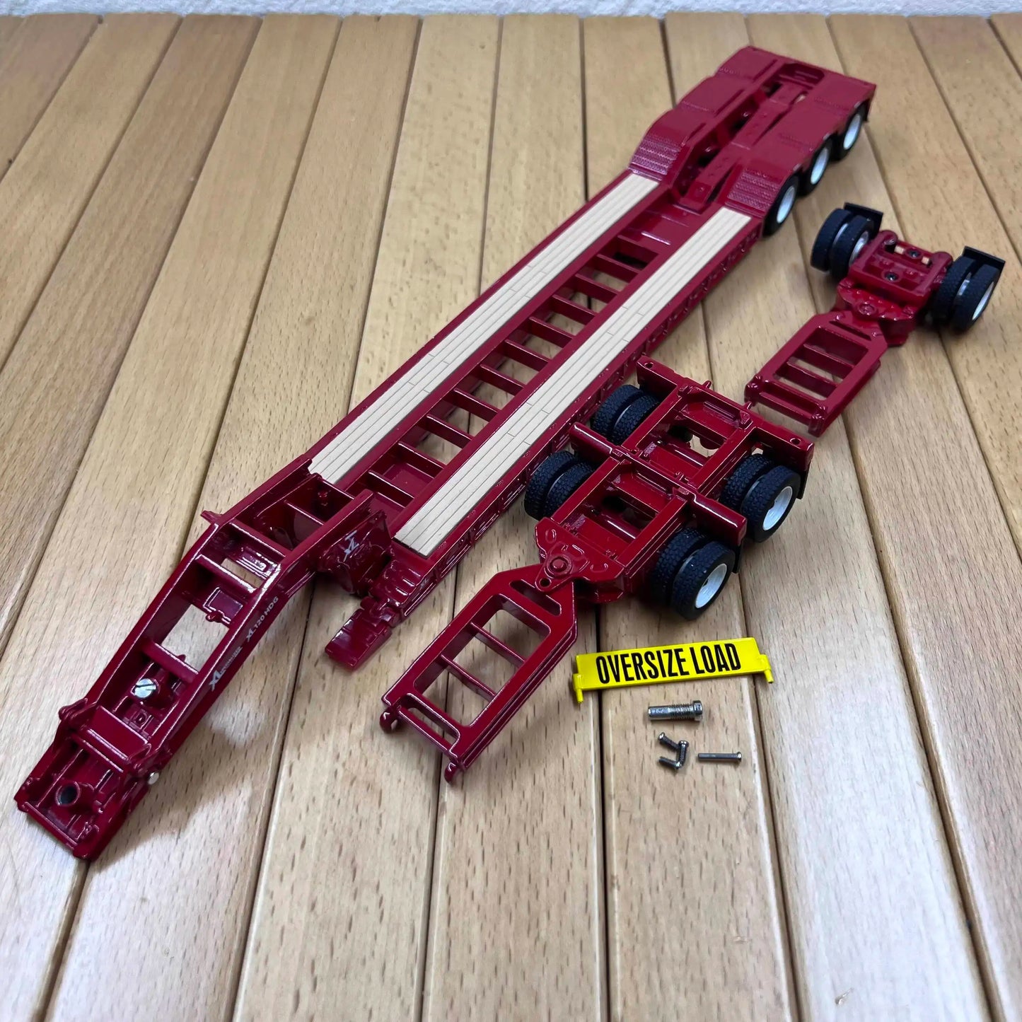 Lookrover American HX520 Truck 1:50 Diecast Metal Model Furniture Display Collection Toy for Children