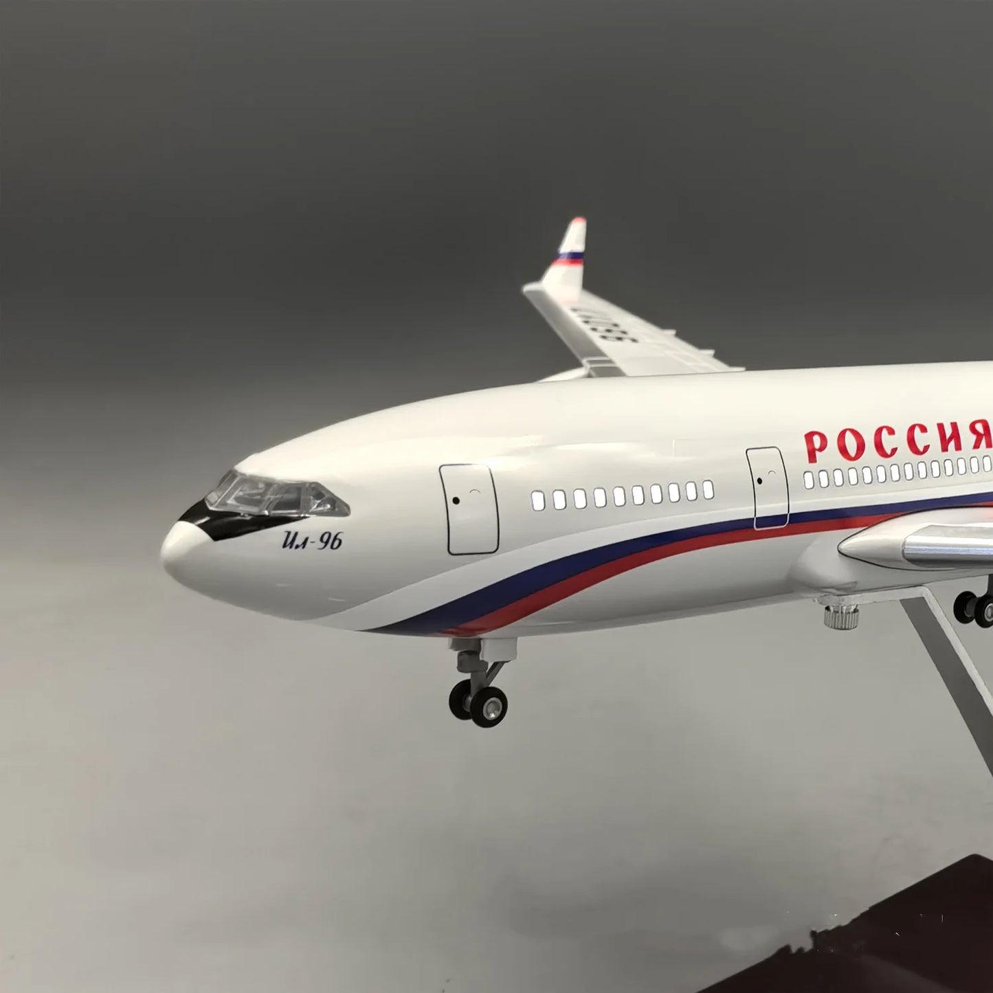 Lookrover Russian Il-96 Airplane Model Toy 46cm with Landing Gear Lights Display Gift