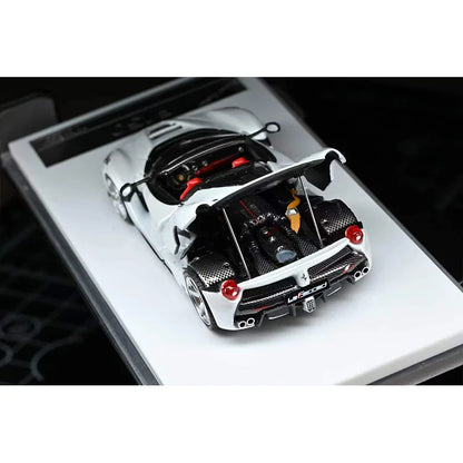 Lookrover Street Buster LaFerrari F150 1:64 Alloy Die-Cast Car Model Red with Extra Wheels