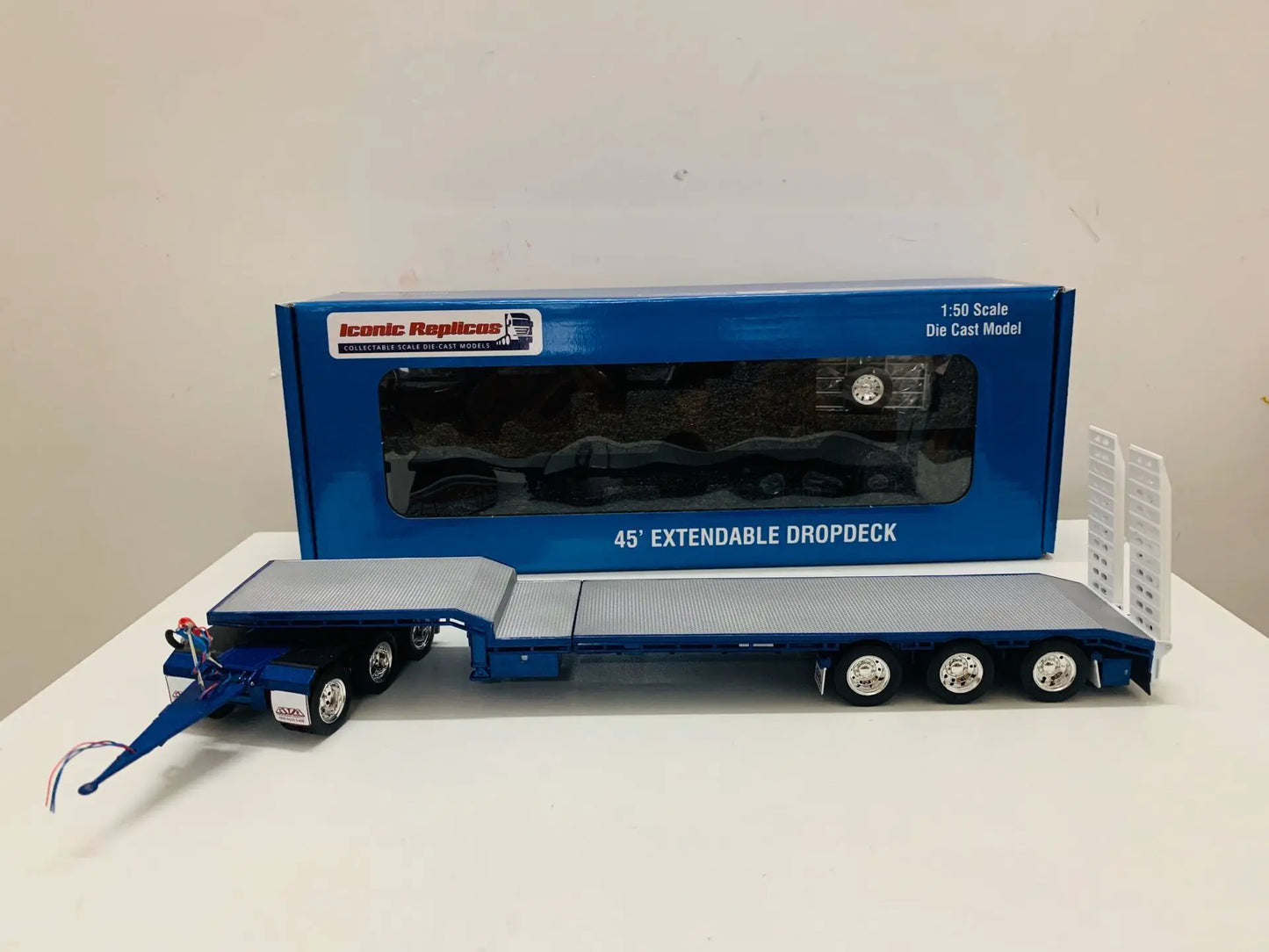 Lookrover 1:50 Die-Cast Extendable Dropdeck Trailer Truck Model 45ft Blue Scene Decoration Gift