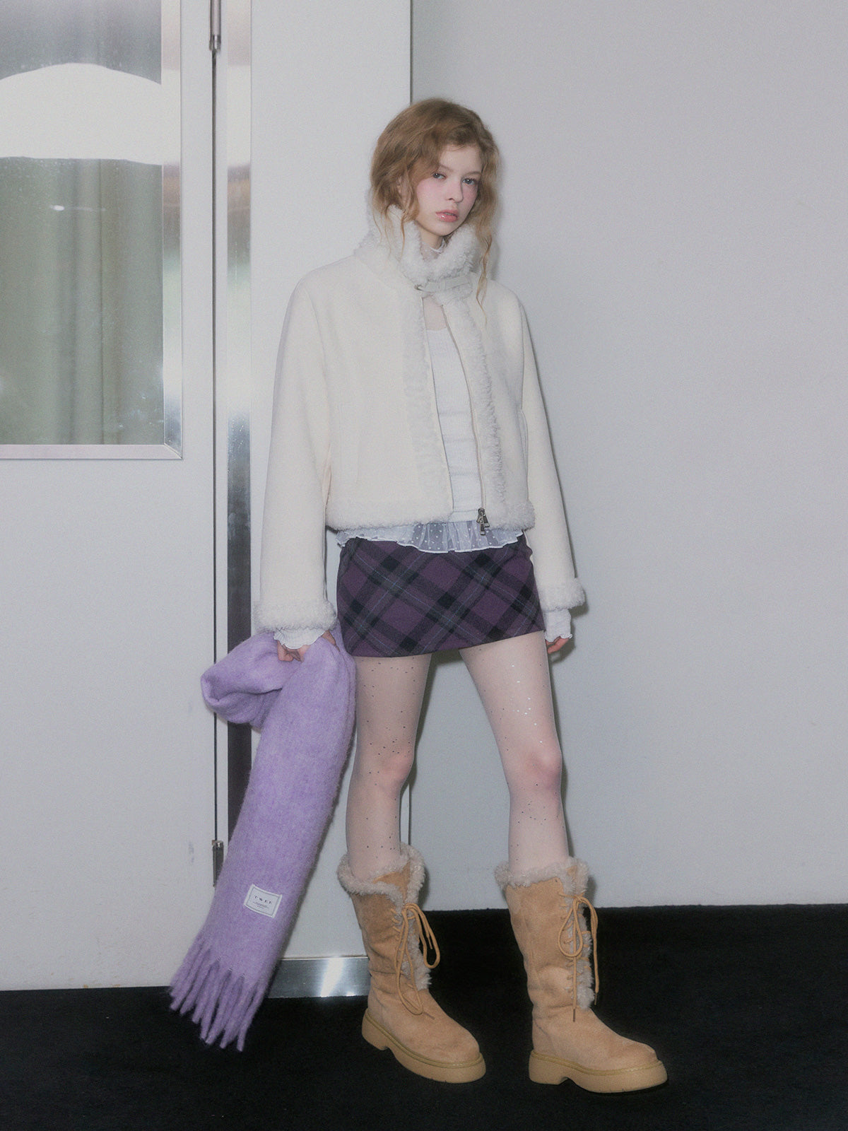 Bear Collar Short Shearling Jumper