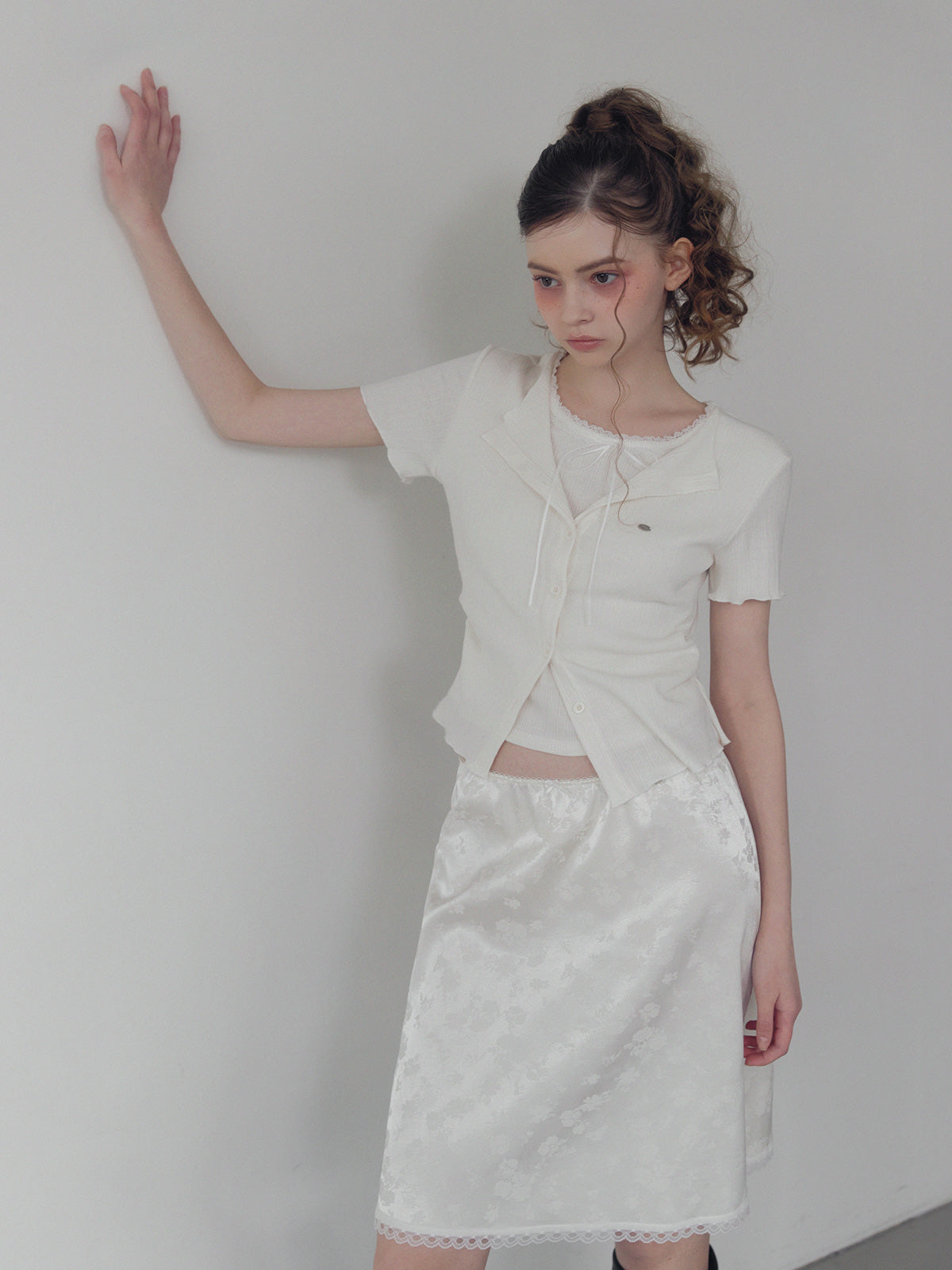 Divet flower satin banding midi skirt