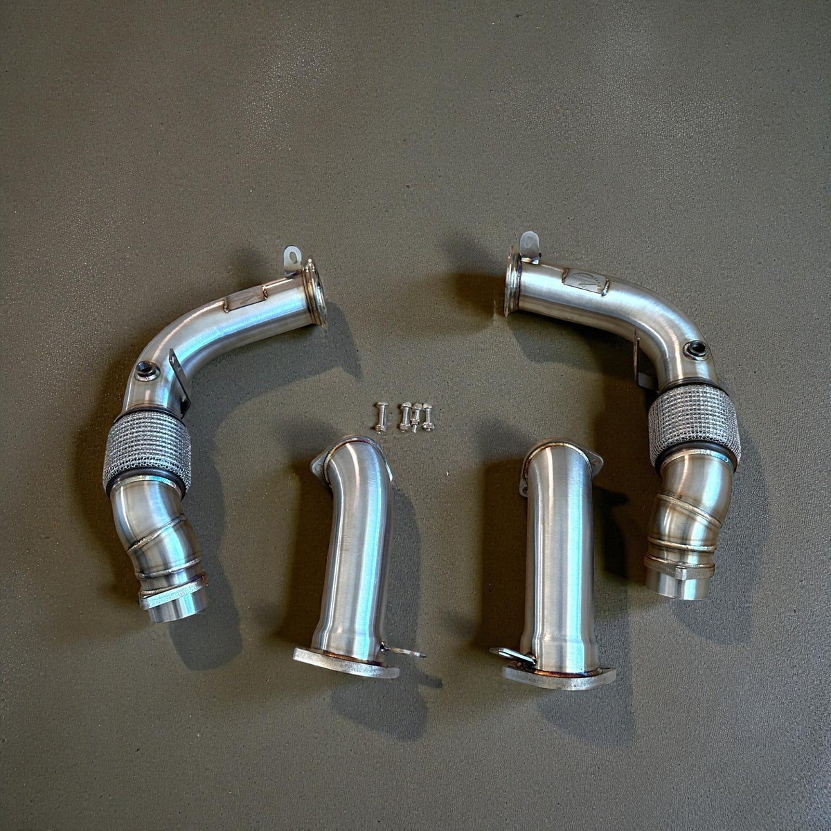 S68 Racing Downpipes For BMW G90 M5 &amp; G99 M5 | Palenon Performance